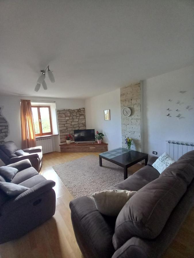 Casa Girasole Villa Buje Kültér fotó