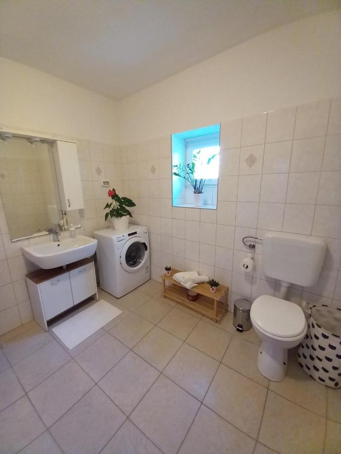 Casa Girasole Villa Buje Kültér fotó
